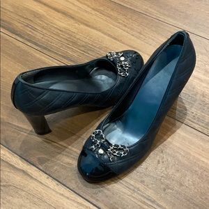 Stuart Weitzman Pumps!